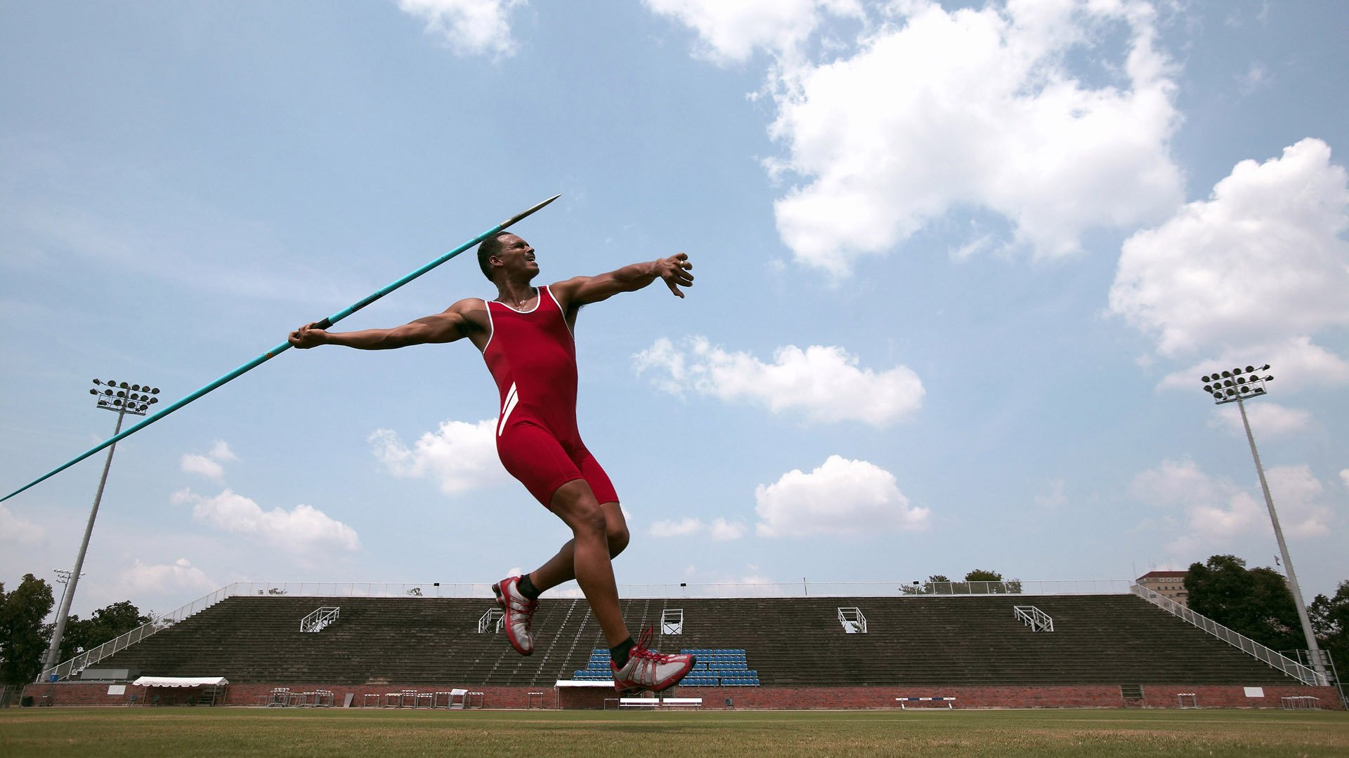 快船最后一投如此离谱，到底应该是谁的责任，快船输给谁了